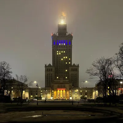Warsaw nights #fog #autumn #warszawa #warsaw #poland #pkin #night #architecture