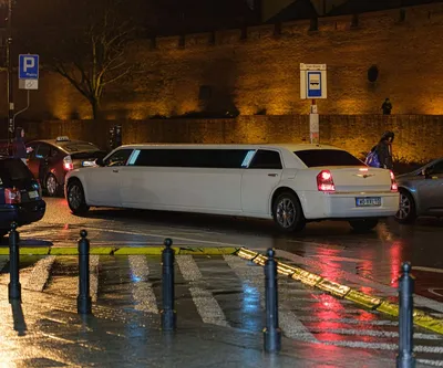 Rainy Warsaw by night ๐
#night #nightphotography #fujifilm #warszawa #warsaw #transport #tram @#rain #rainyday #streetphotography #street
